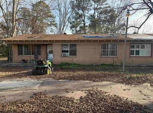10822 Us Highway 79 N, De Berry, TX 75639