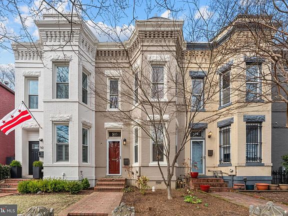 2nd image of 505 15th St SE