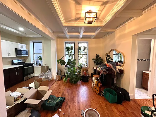 Rented by MADEHOME | media 9