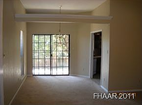 4th image of 709 End O Trl