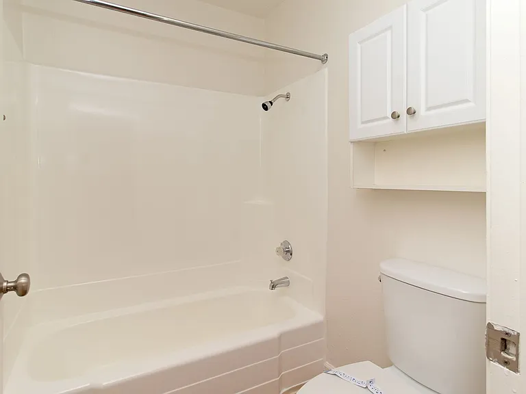 Villas de Laura Apts — Photo 10