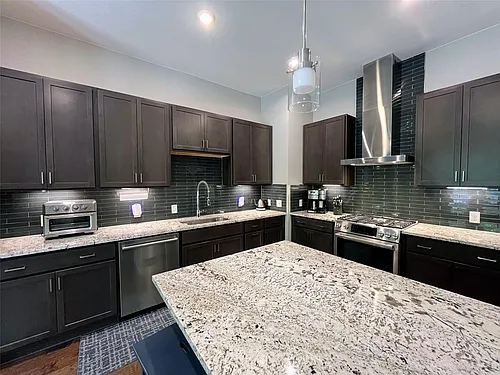 4405 Jackson Ave #3101 Photo 1