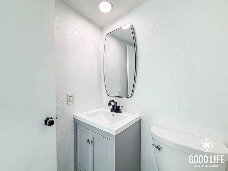 4964 Waring Rd #C — Photo 8