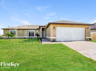 1003 NE 11th Terrace Cpe, Cape Coral, FL 33909