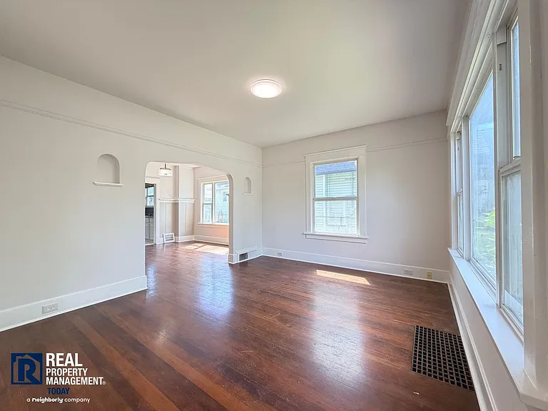 1414 Earnest S Brazill St — Photo 4