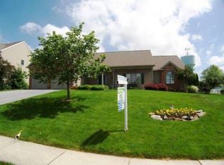 121 Willow Rdg, New Holland, PA 17557