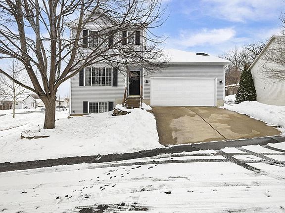 4th image of 5121 Ridge Oak Drive