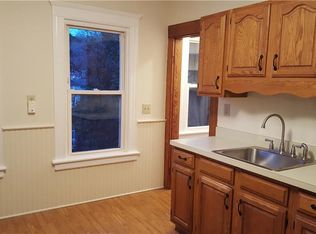 20 Wakelee Ave, Shelton, CT 06484