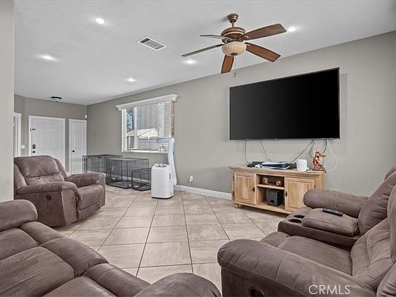 5th image of 358 Pamela Ct