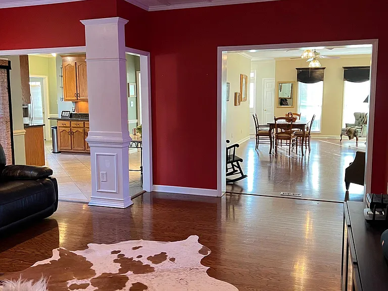 1444 Freedom Ct — Photo 30