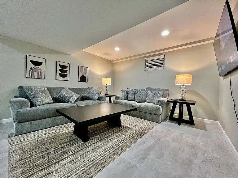 7033 Willowood Dr — Photo 45