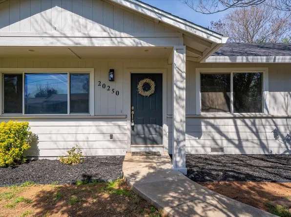 20250 Demac Dr, Redding, CA 96002