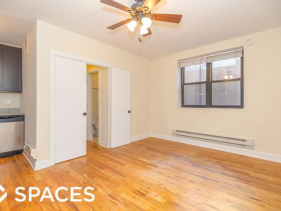 3rd image of 4737 N Hermitage Ave #100SRE