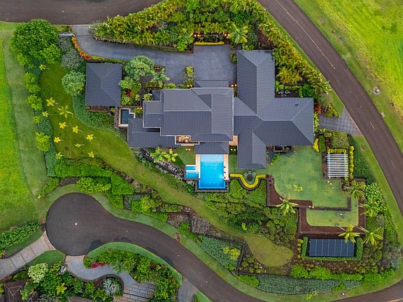 2nd image of 3047 Kahalawai St
