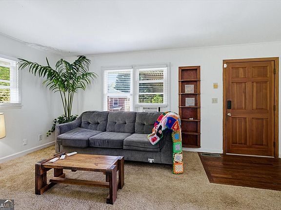 4th image of 3278 Rex Rd