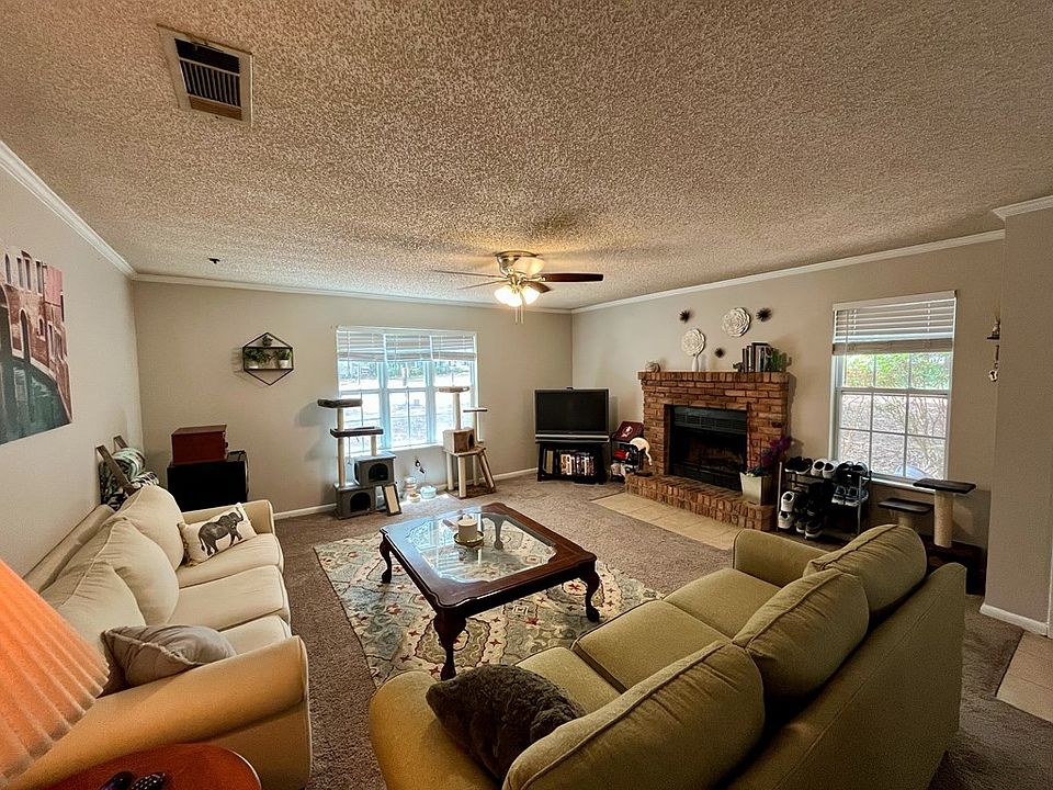 2092 S Sherwood Dr UNIT 47, Valdosta, GA 31602 | Zillow