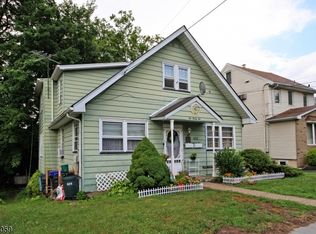 632 3rd St, Lyndhurst, NJ 07071