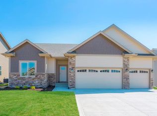 122 W High Rd, Norwalk, IA 50211