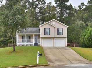 1236 Palmer Dr, Winder, GA 30680