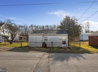 905 Factory St, Martinsburg, WV 25404