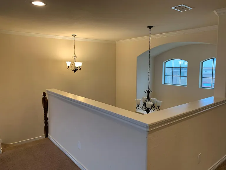 2361 Novin Dr — Photo 15