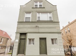 2639 W 25th St #1M, Chicago, IL 60608