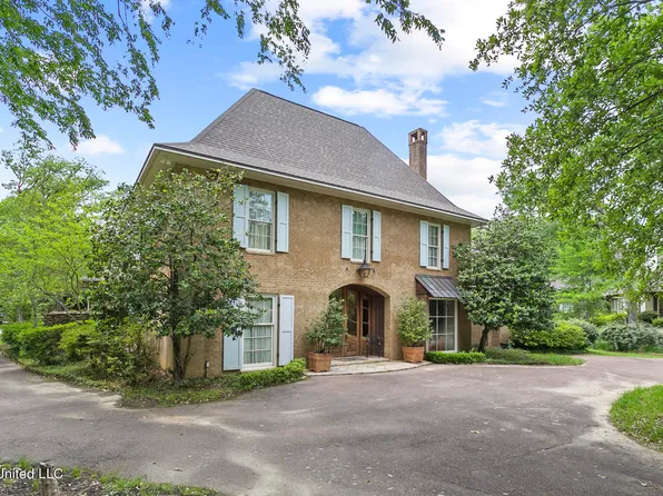 200 Kirkwood Pl, Jackson, MS 39211