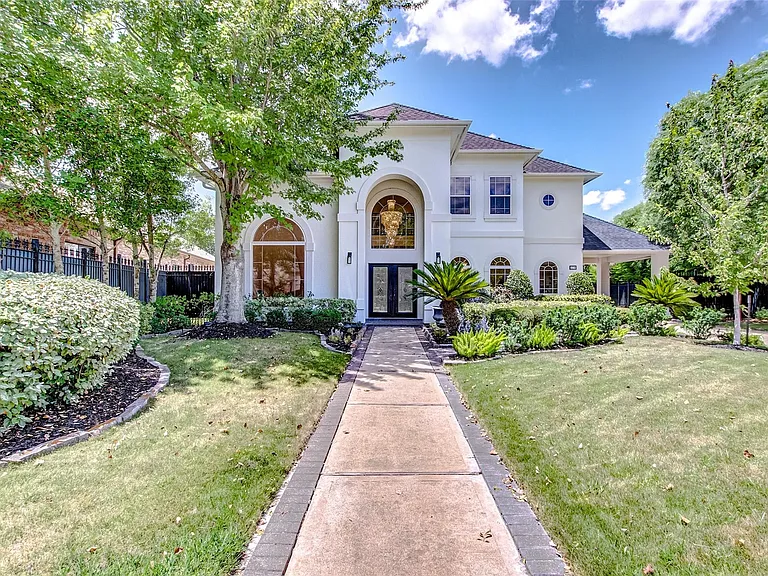 3218 Rosemary Park Ln — Photo 1