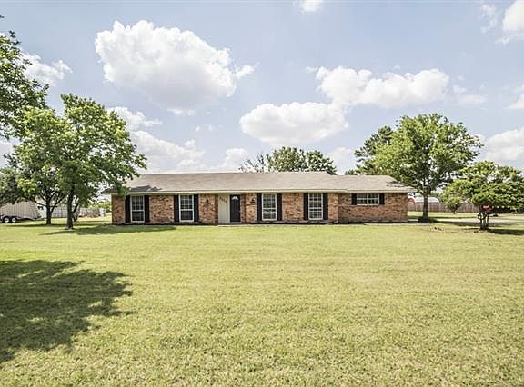 2nd image of 3050 NW County Road 1030