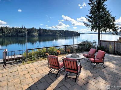240 E Orchard Beach Drive, Grapeview, WA, 98546