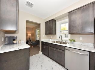 5693 N 55th Pl, Milwaukee, WI 53218