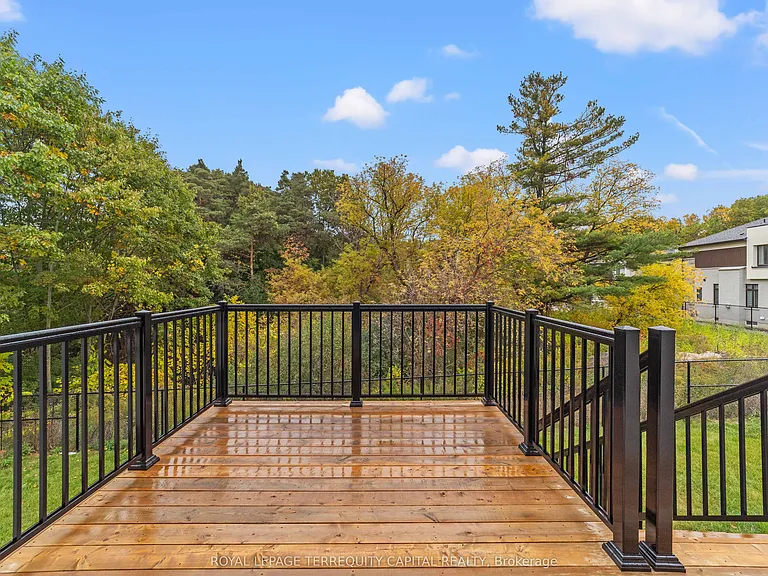 23 Kingwood Ln — Photo 39