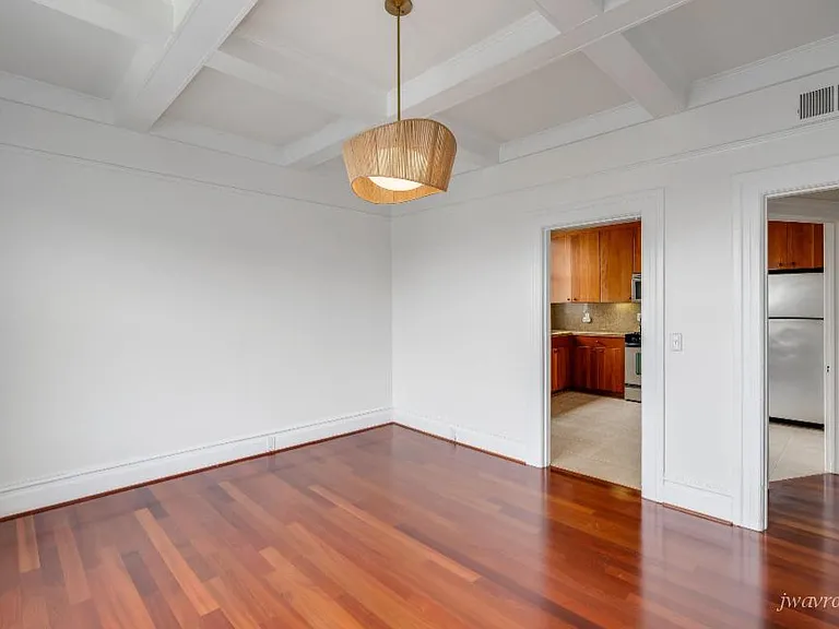553 Sanchez St — Photo 17