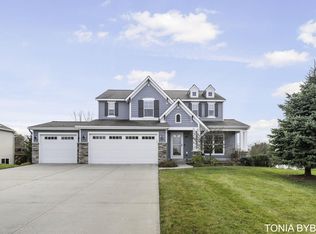 14238 Georgian Bay Dr, Holland, MI 49424