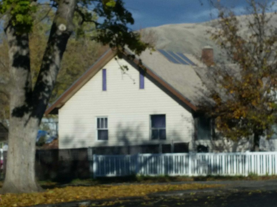 2nd image of 720 10th St