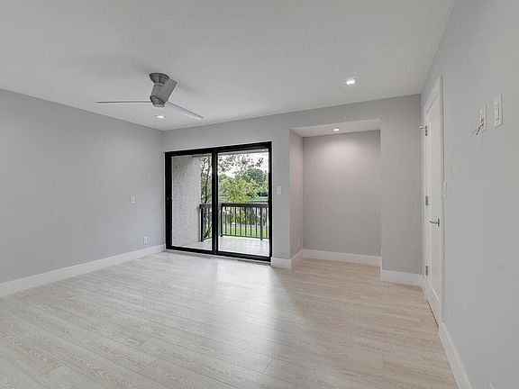 5th image of 2006 Bridgewood Drive