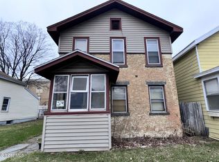 579 6th Avenue, Troy, NY 12182