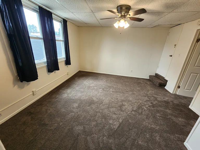 1921 Main Street Rd #2R — Photo 6