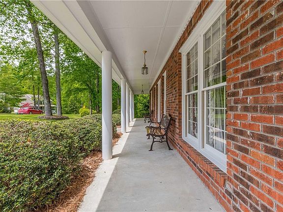 5th image of 1205 Fontainebleau Ct