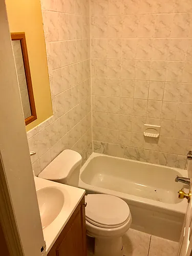 79 Logan Ave #2R Photo 1 79 Logan Ave #2R Photo 1