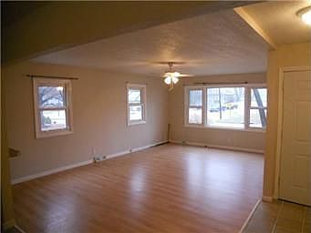 2nd image of 604 Santa Fe St