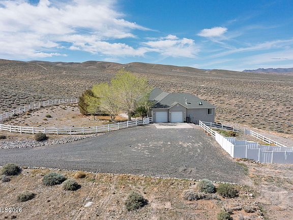 4th image of 1935 Alta Vista Way