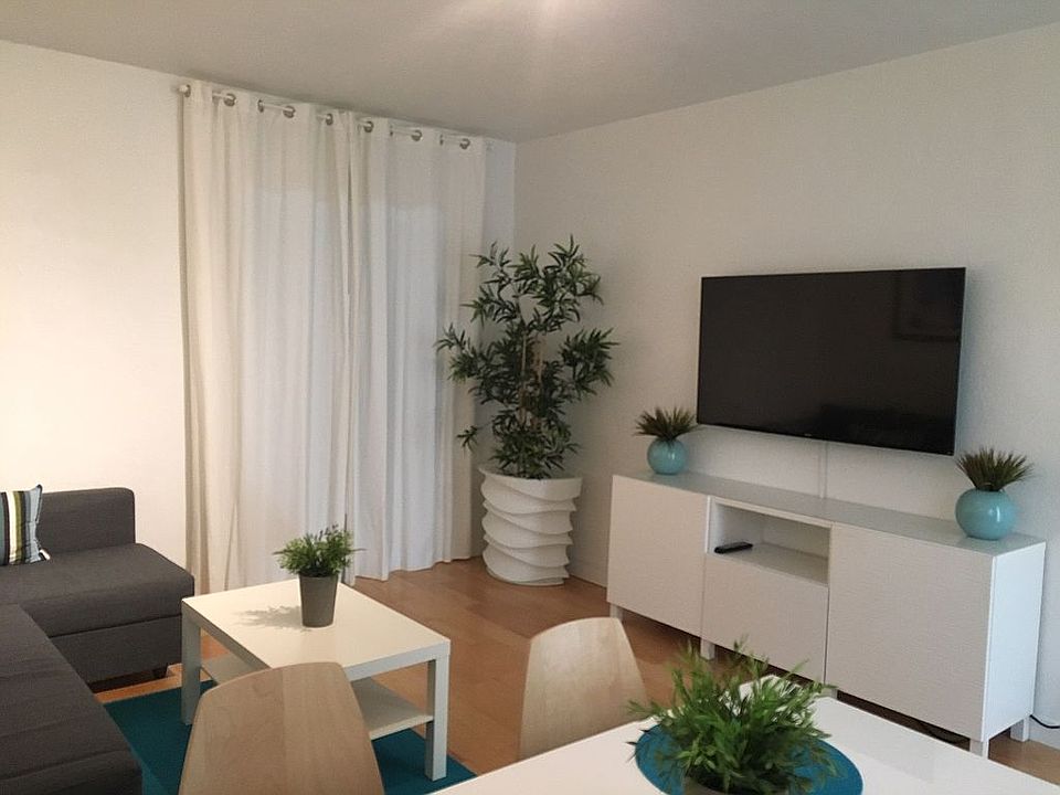 1st image of 1235 Euclid Ave APT 4