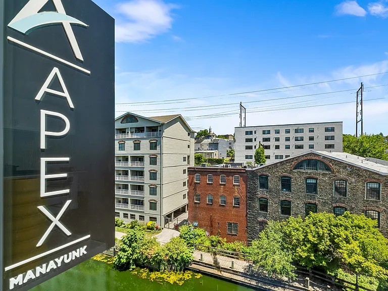 Apex Manayunk — Photo 18