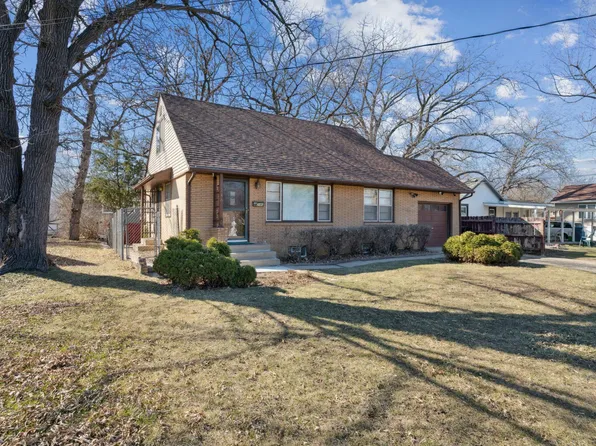 246 Van Buren Ave N, Hopkins, MN 55343