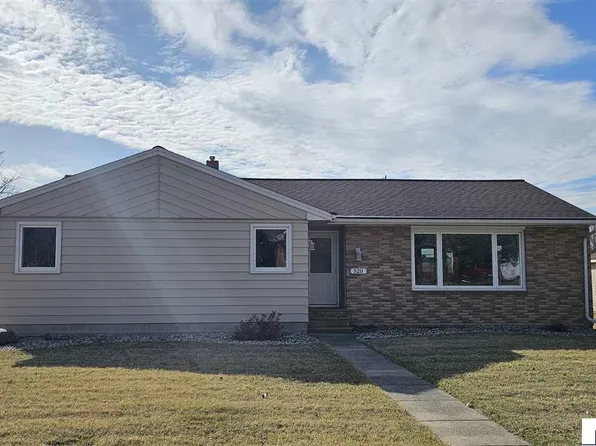 520 3rd Ave SW, Sleepy Eye, MN 56085