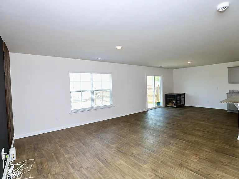 352 Sandbach Rd — Photo 13