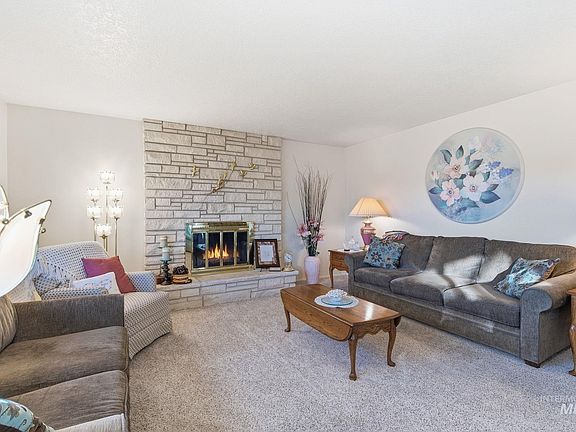 5th image of 5621 W Centerbrook Dr