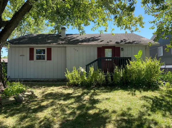 408 29th Ave W, Milan, IL 61264