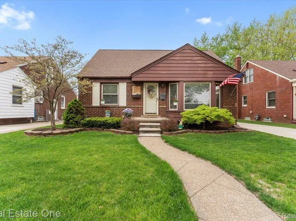 6350 King Ave, Allen Park, MI 48101